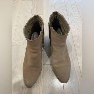 Beige suede Aldo boots